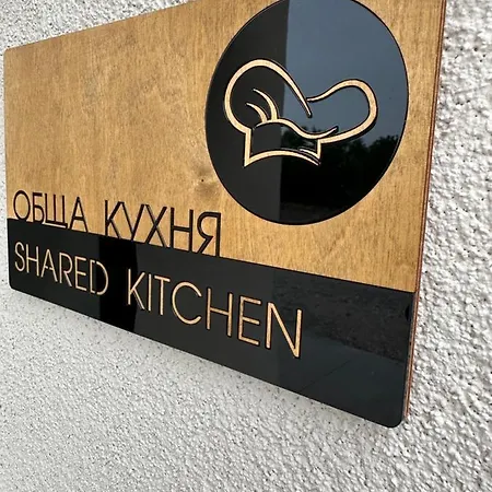 مكان تخييم 7 Lakes ساباريفا بانيا