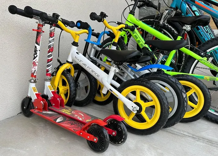 7 Lakes Къмпинг