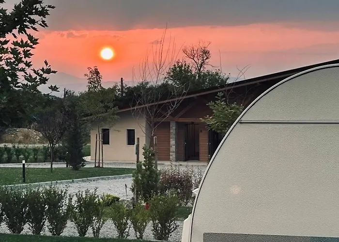 7 Lakes Къмпинг