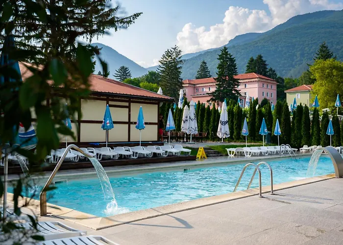 7 Lakes Къмпинг *